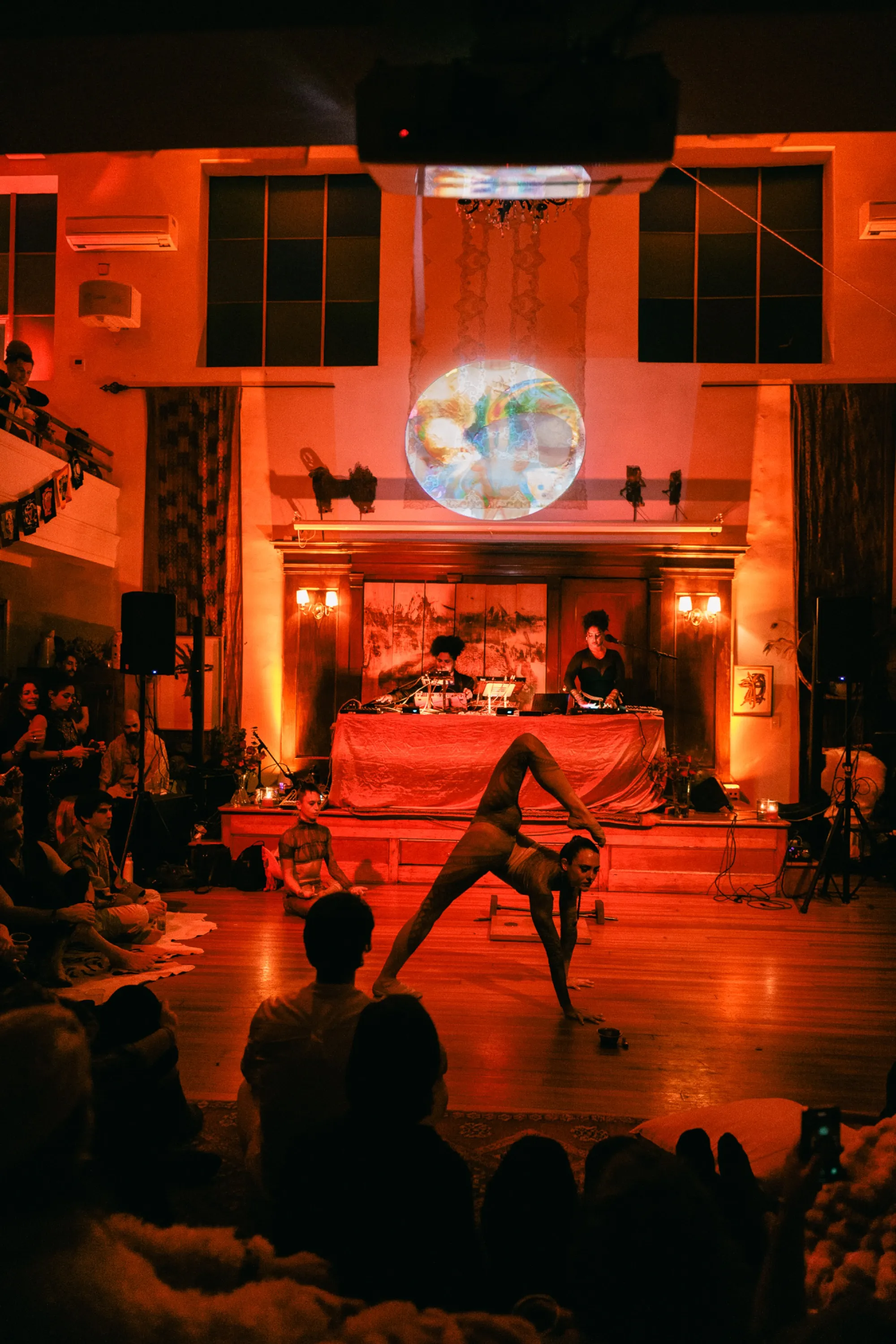 Global artist Benjamin Urbaez and DJ Dreeemy Dominican heritage musician performing live in New York City