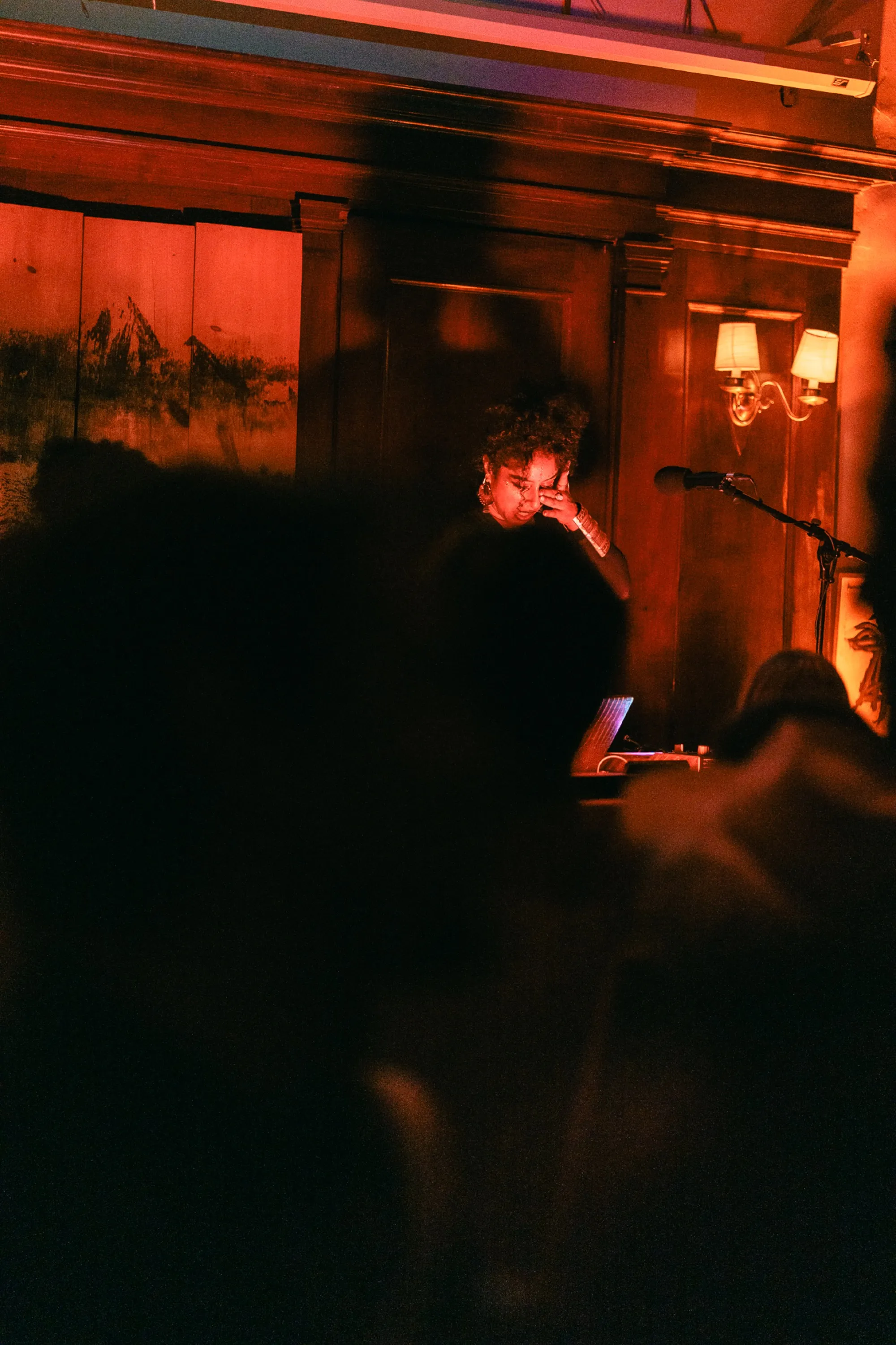 Global artist Benjamin Urbaez and DJ Dreeemy performing with deep spiritual energy at Viewcy Harlem